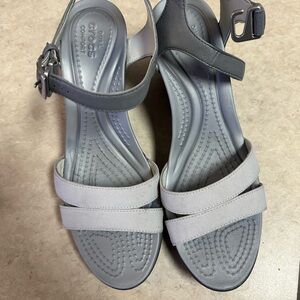 Crocs Wedge Gray Sandals